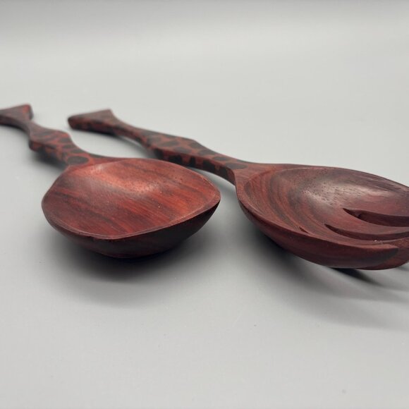 Vintage Hand-Carved Padauk Wood African Safari Salad Servers Set - Picture 4 of 6